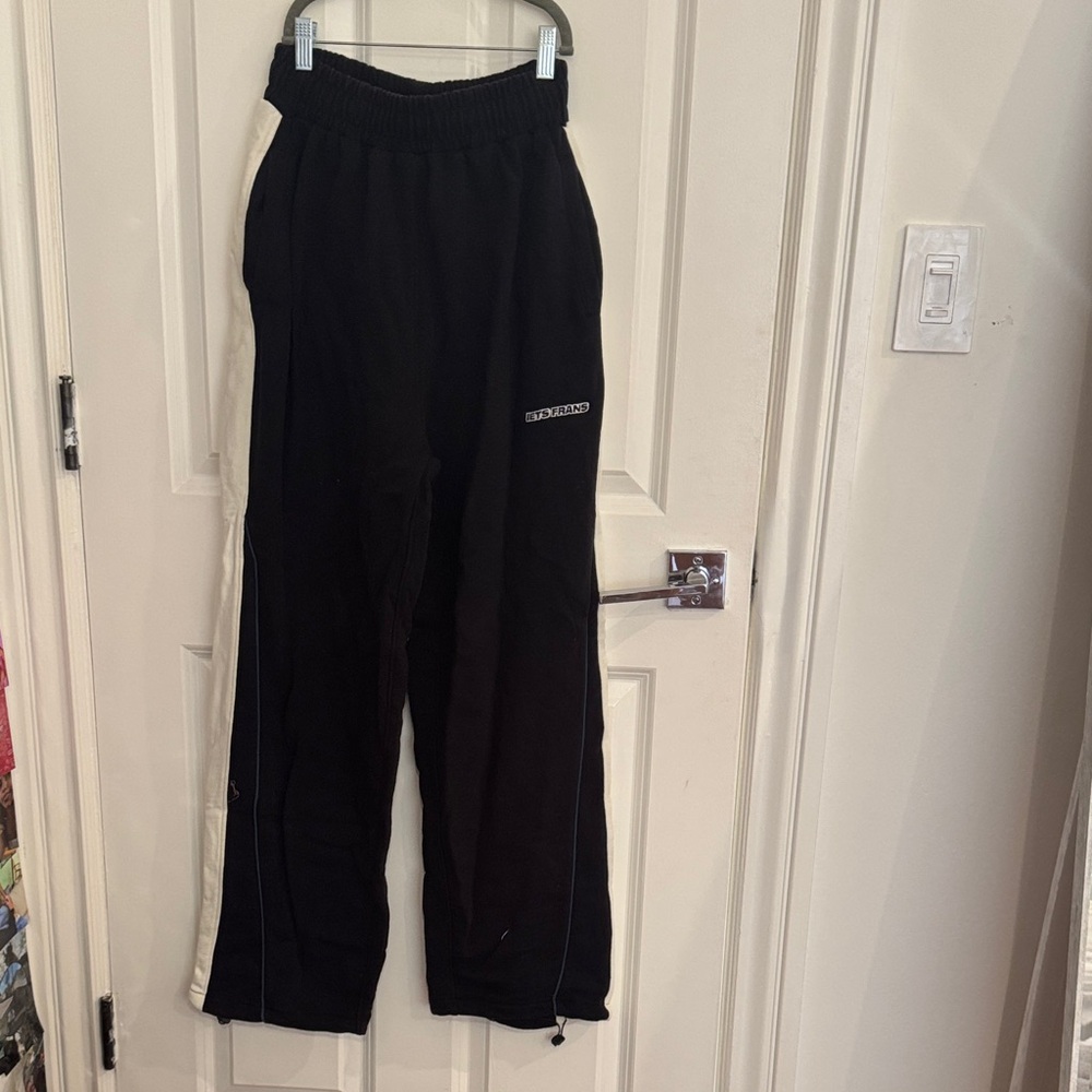 IETSFRANS black and white wide leg sweats